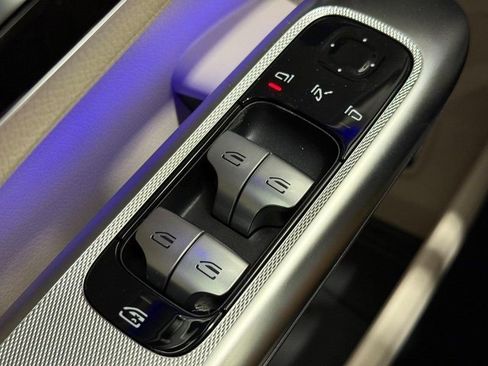 New 2026 Mercedes-Benz GLC 300 GLC 300 image 16