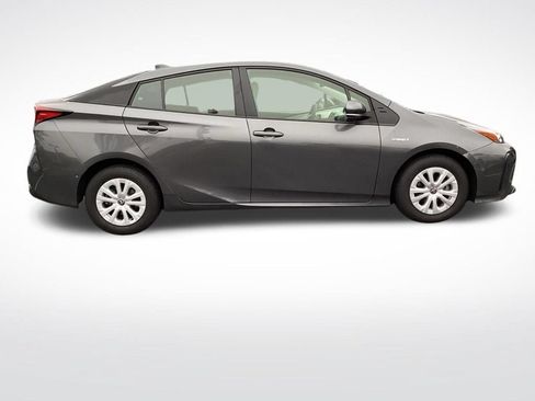 Used 2022 Toyota Prius LE FWD image 10