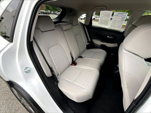 Used 2026 Honda HR-V LX image 27