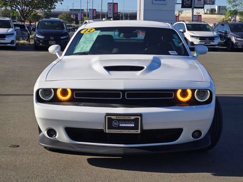 Used 2022 Dodge Challenger GT AWD/4WD image 2