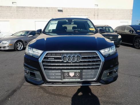 Used 2018 Audi Q7 3.0T Prestige w/ Prestige Package AWD/4WD image 2