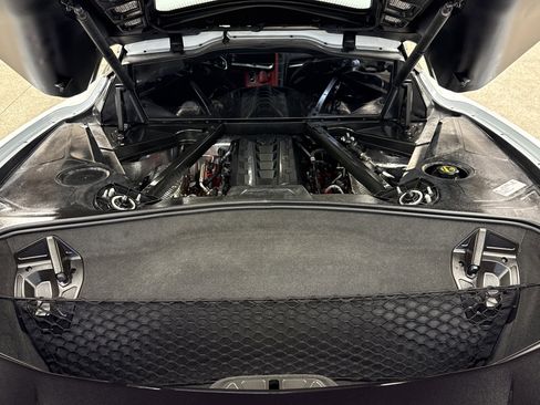 Used 2024 Chevrolet Corvette Stingray Premium Cpe w/ Z51 Performance Package image 26