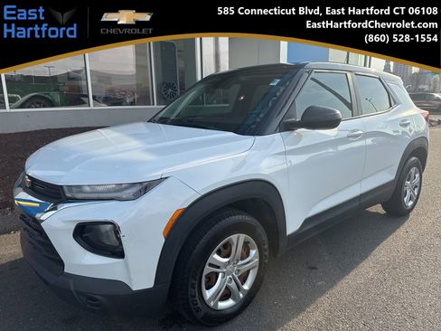Used 2021 Chevrolet TrailBlazer L FWD image 1