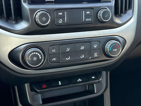 Used 2022 Chevrolet Colorado LT w/ LT Convenience Package RWD image 25