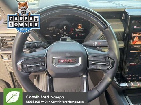 Used 2025 GMC Yukon XL AT4 w/ AT4 Premium Plus Package AWD/4WD image 13