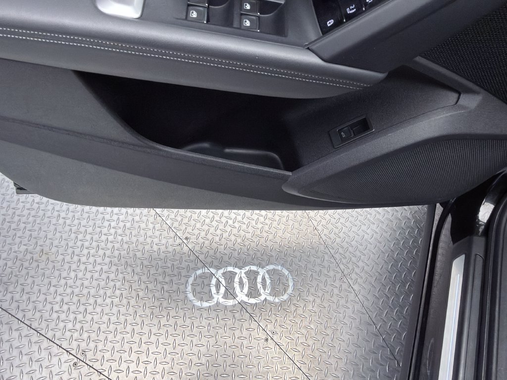 Used 2025 Audi Q5 Premium w/ Convenience Package AWD/4WD image 19
