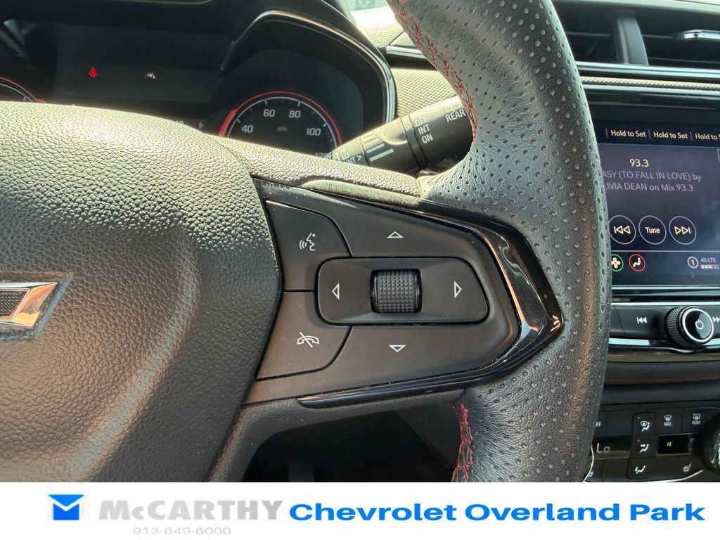 Used 2022 Chevrolet TrailBlazer RS w/ Sun and Liftgate Package AWD/4WD image 14