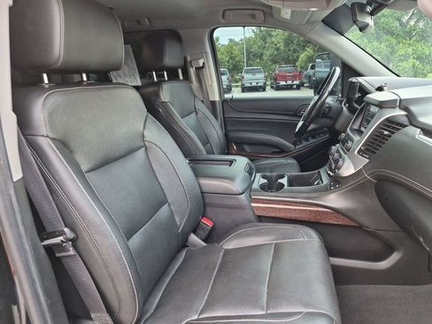 Used 2019 GMC Yukon XL SLT AWD/4WD image 40