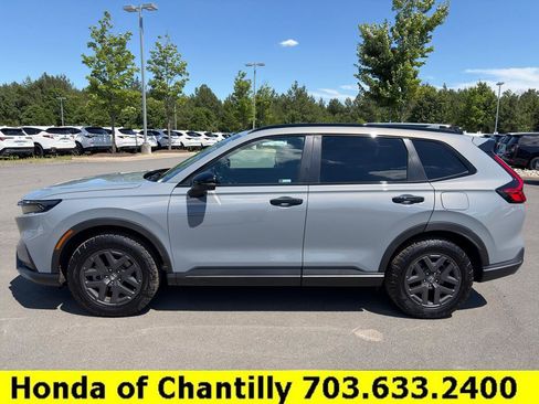 Used 2026 Honda CR-V TrailSport image 4