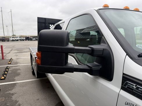 Used 2012 Ford F550 2WD Crew Cab Super Duty w/ Payload Upgrade Pkg image 22