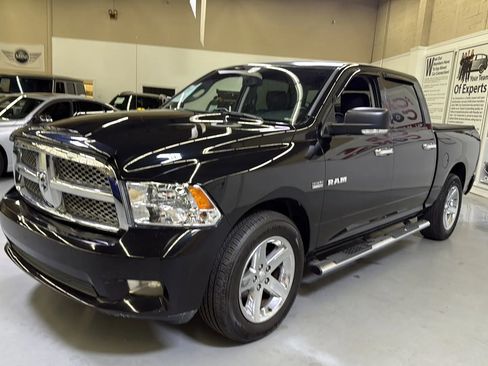 Used 2010 Dodge Ram 1500 Truck Sport RWD image 4