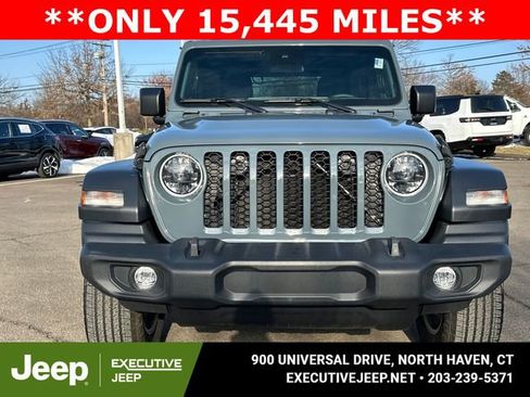 Used 2024 Jeep Wrangler Sport S image 6
