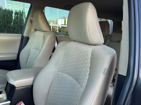 Used 2016 Toyota 4Runner SR5 image 26