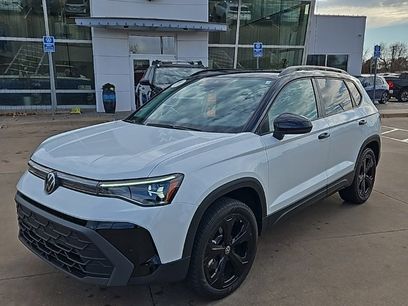 Used 2025 Volkswagen Taos SE