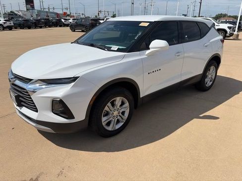 Used 2022 Chevrolet Blazer LT w/ LPO, Cargo Package FWD image 5