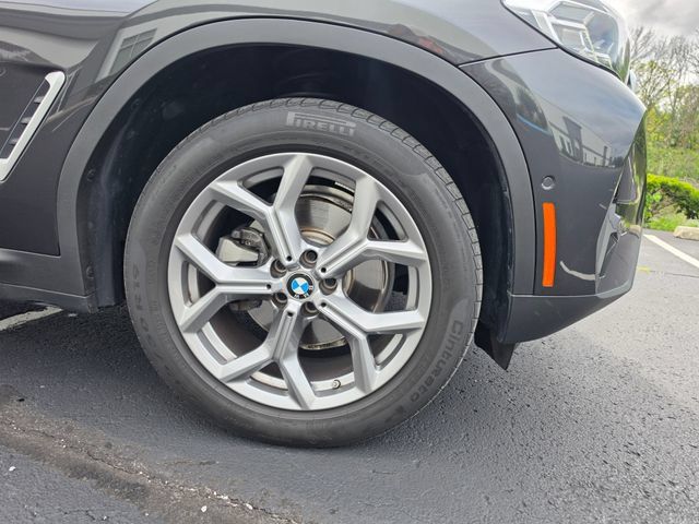 Used 2024 BMW X3 xDrive30i w/ Premium Package AWD/4WD image 4