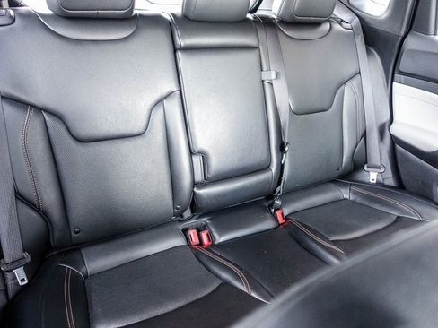 Used 2023 Jeep Compass Limited image 28