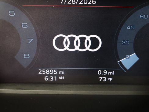 Used 2023 Audi Q3 2.0T Premium w/ Convenience Package AWD/4WD image 38