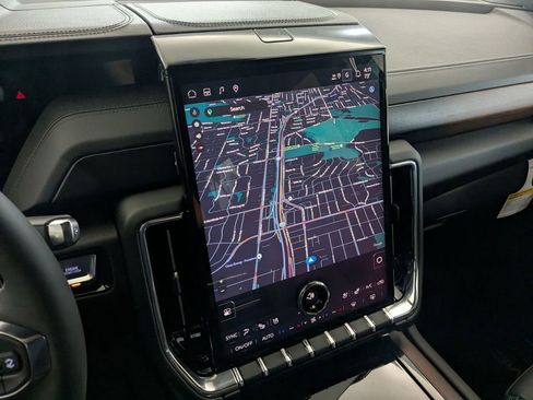 New 2026 GMC Yukon XL Denali w/ Sun & Power Step Package image 17