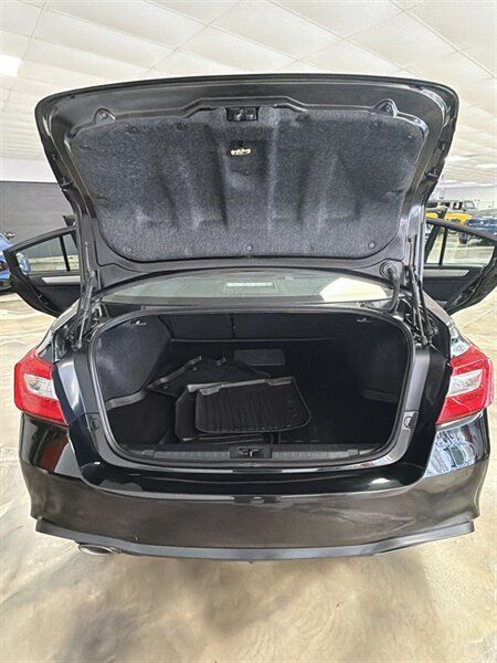 Used 2019 Subaru Legacy 2.5i Premium AWD/4WD image 25