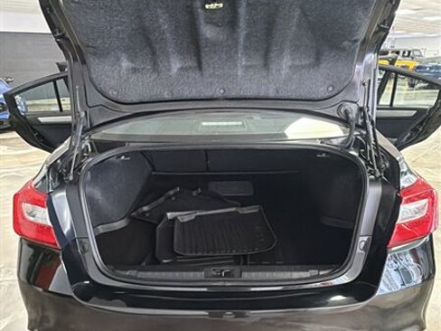 Used 2019 Subaru Legacy 2.5i Premium AWD/4WD image 25