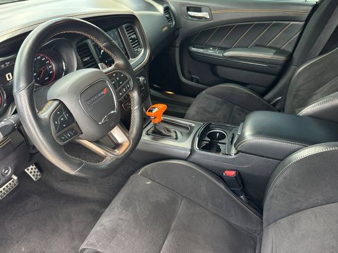 Used 2022 Dodge Charger Scat Pack RWD image 10