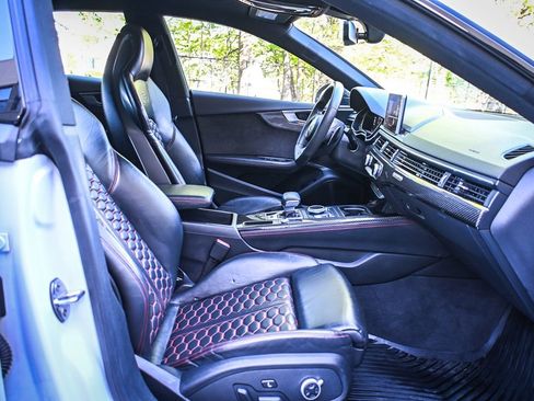 Used 2019 Audi RS 5 Sportback w/ RS Driver Assistance Package AWD/4WD image 17