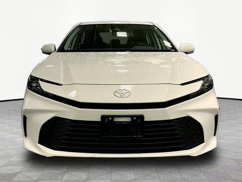 Used 2025 Toyota Camry LE FWD image 2