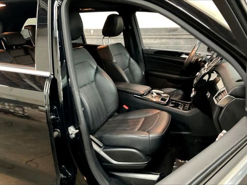 Used 2018 Mercedes-Benz GLE 350 image 10