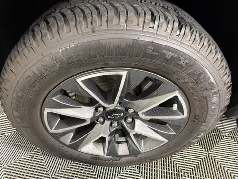 Used 2023 Chevrolet Tahoe Z71 w/ Luxury Package image 14