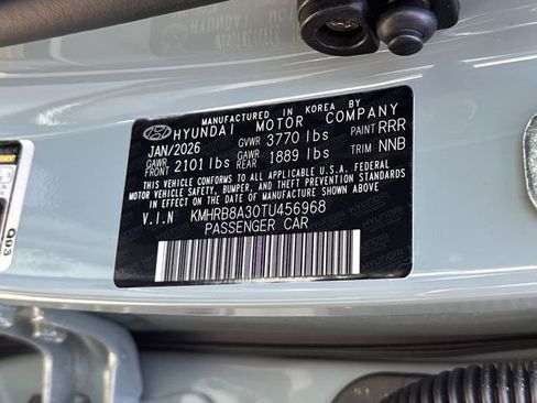 New 2026 Hyundai Venue SE FWD image 32