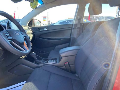 Used 2021 Hyundai Tucson SE image 10