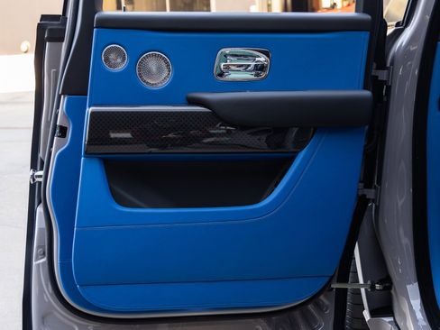 New 2026 Rolls-Royce Cullinan Black Badge image 55