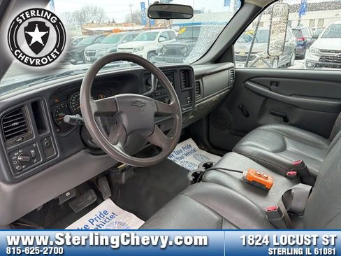Used 2005 Chevrolet Silverado 3500 W/T image 9