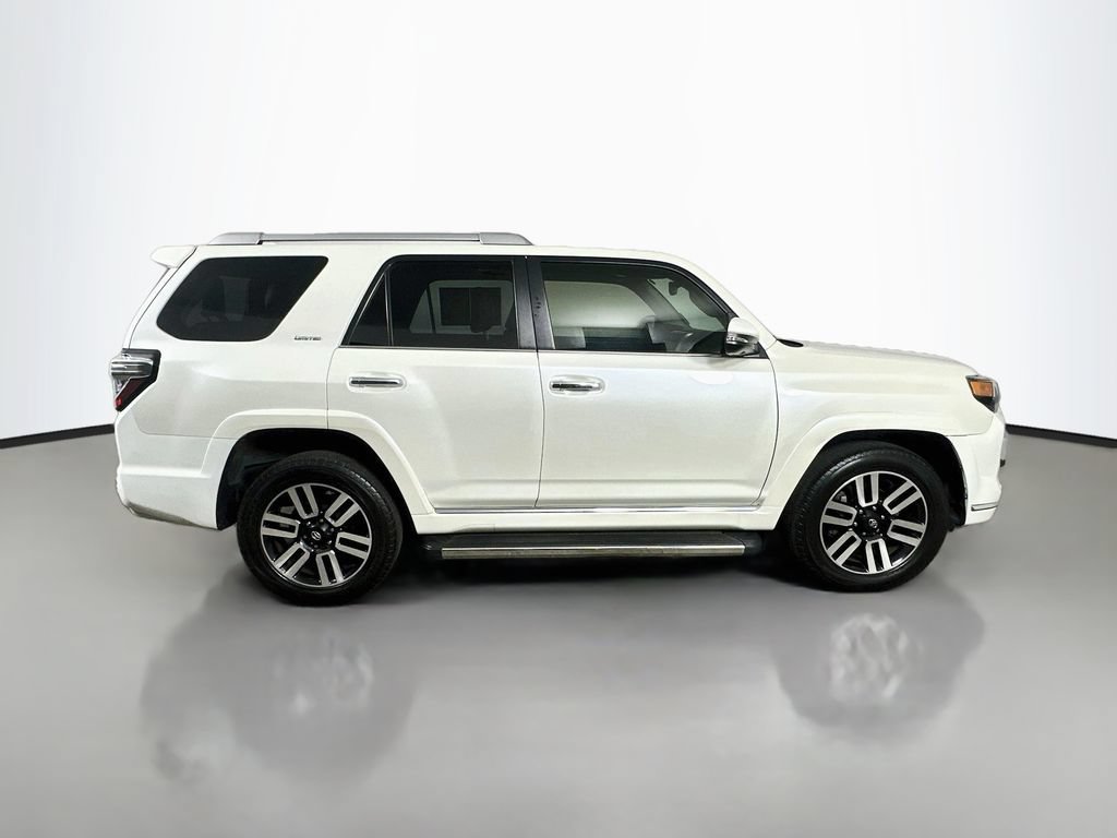 Used 2022 Toyota 4Runner Limited AWD/4WD image 7