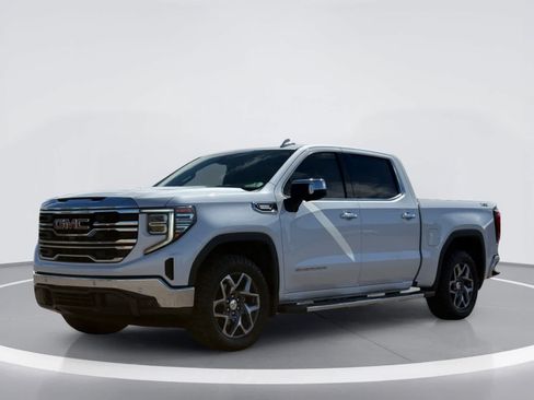 Used 2024 GMC Sierra 1500 SLT w/ SLT Premium Plus Package AWD/4WD image 2