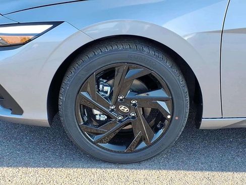 New 2026 Hyundai Elantra Sport FWD image 10