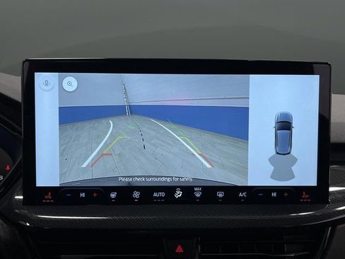 Used 2024 Ford Escape ST-Line w/ Tech Pack #1 image 11