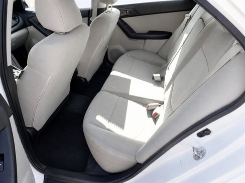 Used 2011 Kia Forte EX w/ Premium Pkg FWD image 16