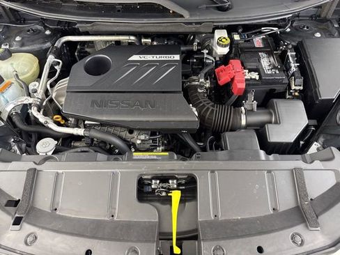 Used 2025 Nissan Rogue SV AWD/4WD image 21