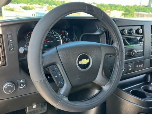 Used 2017 Chevrolet Express 3500 LT w/ LT Preferred Equipment Group image 71