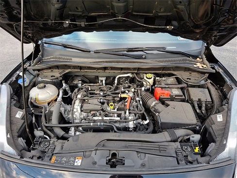 Used 2022 Ford Escape SE w/ SE Sport Appearance Package image 28