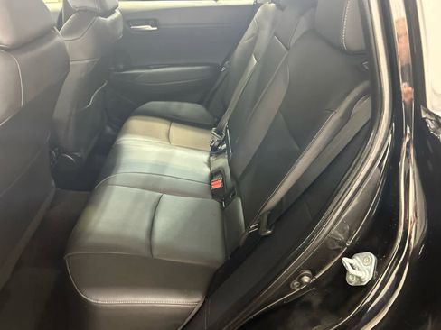 Used 2023 Toyota Corolla Cross XLE AWD/4WD image 5