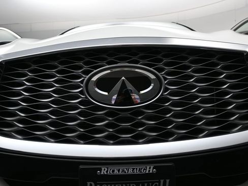 New 2025 INFINITI QX55 Luxe w/ Cargo Package image 9