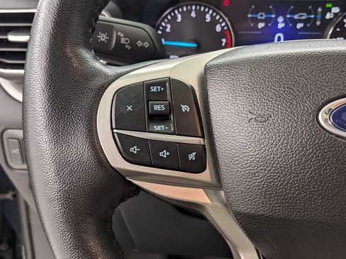 Certified 2023 Ford Explorer XLT w/ Equipment Group 202A AWD/4WD image 33