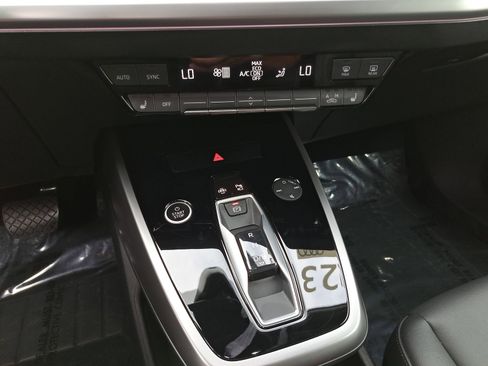 Certified 2023 Audi Q4 e-tron Premium w/ Premium Plus RWD image 25