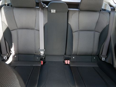 Used 2023 Subaru Crosstrek 2.0i AWD/4WD image 13