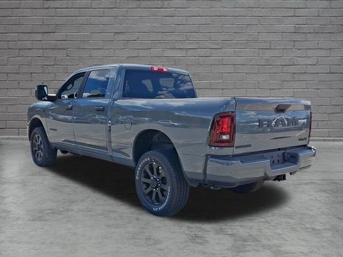 New 2026 RAM 2500 Big Horn AWD/4WD image 6