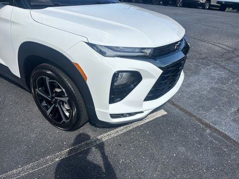 Used 2023 Chevrolet TrailBlazer RS FWD image 6