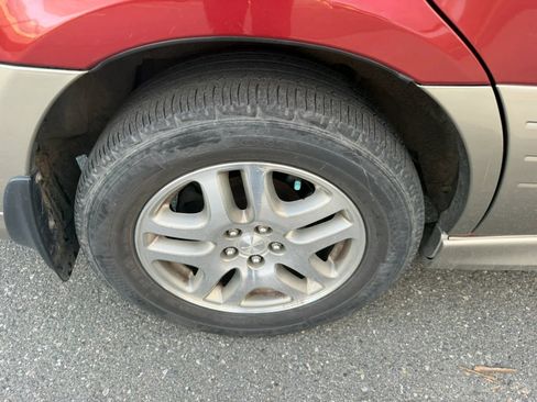 Used 2004 Subaru Outback Wagon AWD/4WD image 29